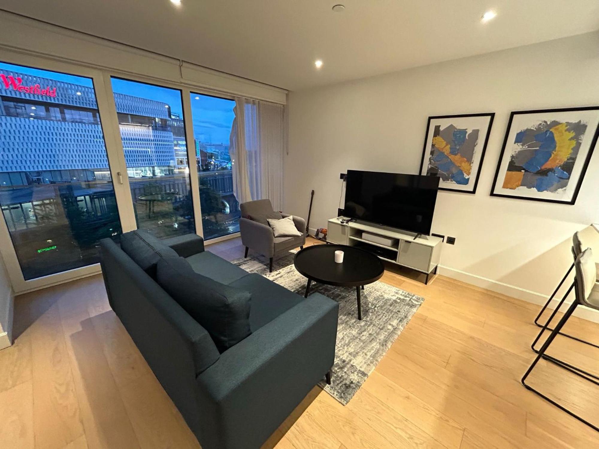 Luxury 2 Beds In White Apartamento Londres